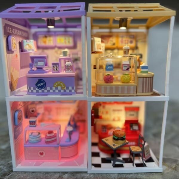 Build Your Dream Diner (with Small light) : Miniature Food & Scene Kits (1 Set)