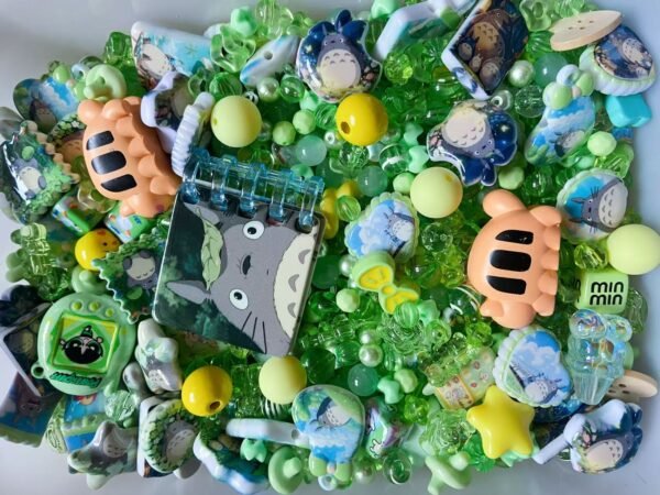 Lemon-colored Totoro mixed beads