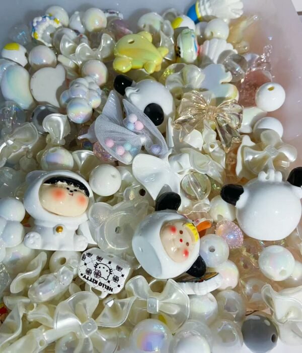 White Color Mixed Beads