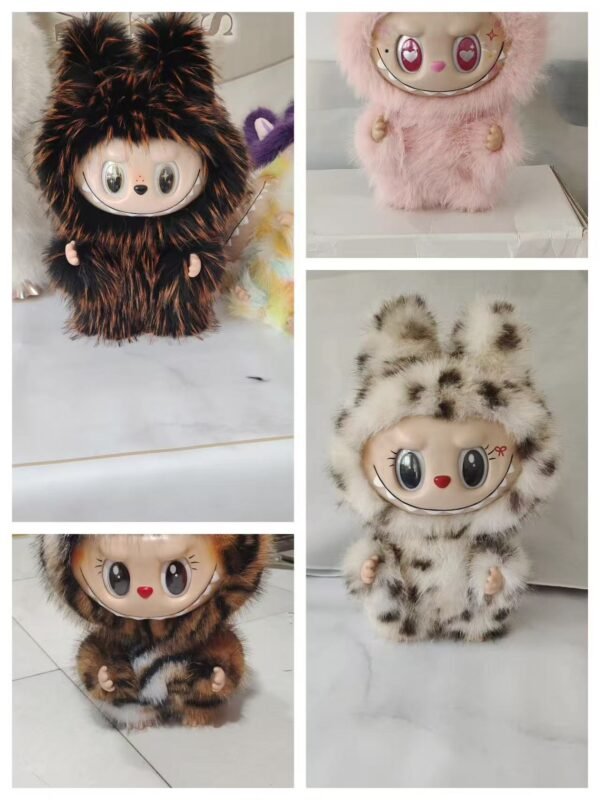 8 (7 + 1 Gift me)* 38 CM Labubu, 4 * 58 CM Labubu---Jen