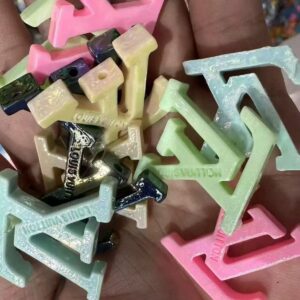 LV Mixed Beads --- 5 PCS