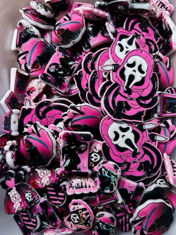 Pink Horror Skull Mixed Beads---150 ML